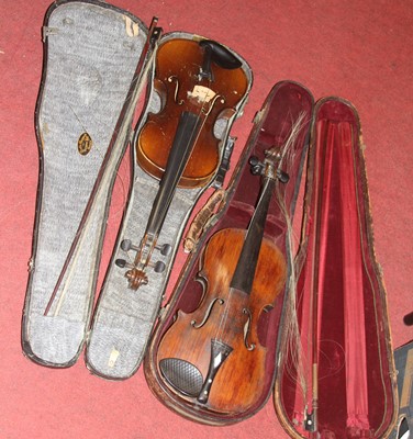 Lot 164 - A cased student's violin, with bow; together...