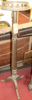 Lot 1291 - A hardwood spiral reeded and further...