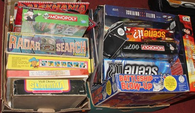 Lot 1511 - Two boxes of mixed games to include Walt...