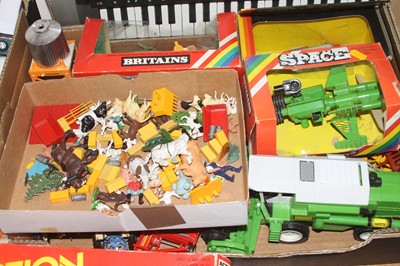 Lot 1527 - A box containing mixed Britains, to include...
