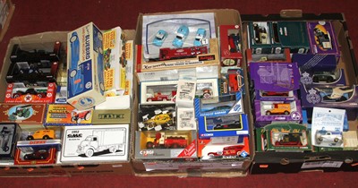 Lot 1553 - Three boxes of mixed modern diecast to include...