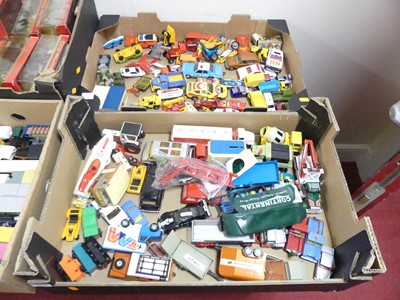 Lot 1577 - Two boxes of mixed modern issue diecast to...