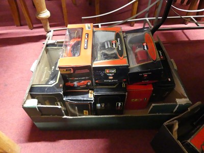 Lot 1611 - A box of Burago vehicles to include Dodge...