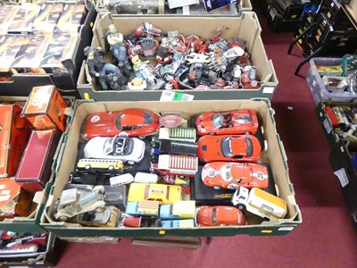 Lot 1647 - Two trays of loose modern issue models, to...
