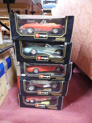 Lot 1658 - 1:18 scale Burago models to include Jaguar...