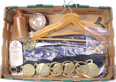 Lot 176 - One tray containing mixed railway interest...