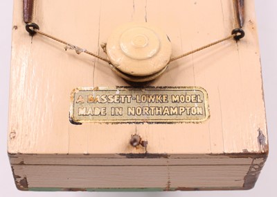 Lot 38 - A Bassett Lowke circa 1920s Mercury electric...