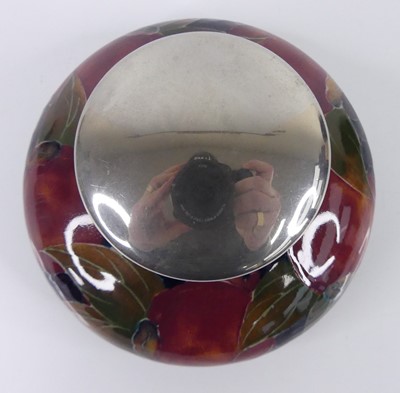 Lot 4 - An early 20th century Moorcroft Pomegranate...