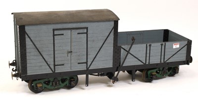 Lot 67 - 5 inch gauge riding trolley, fitted with hand...