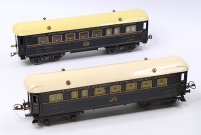 Lot 193 - 1926-41 two Hornby Riviera Blue Train coaches,...
