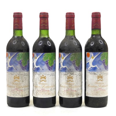 Lot 1014 - Château Mouton Rothschild, 1982, Pauillac,...