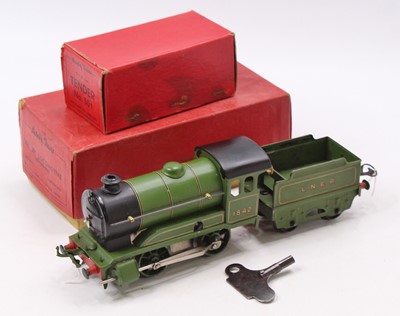Lot 177 - 1948-54 Hornby clockwork No.501 0-4-0 loco &...