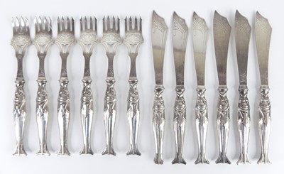 Lot 95 - A six-place setting collection of continental...