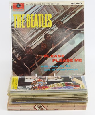 Lot 565 - The Beatles - Please, Please Me Parlophone PMC...