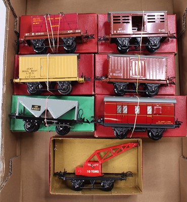 Lot 122 - Seven post-war items of Hornby 0-gauge rolling...