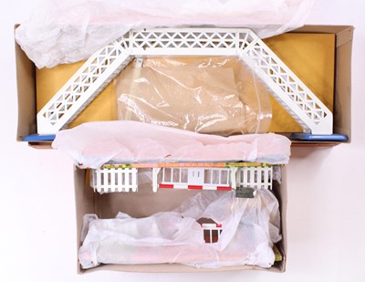 Lot 285 - Two French Hornby items ‘Trains Hornby’ both...