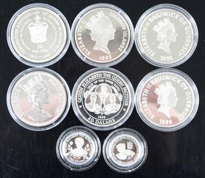 Lot 3418 - Bailiwick of Guernsey, 1995 Queen Elizabeth...