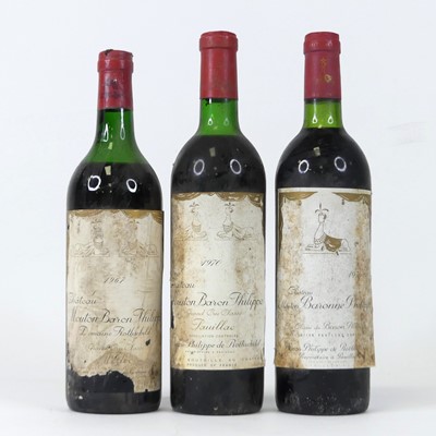 Lot 1065 - Chateau Mouton Baron Philippe de Rothschild...