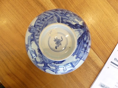 Lot 2377 - A pair of Chinese export blue and white...