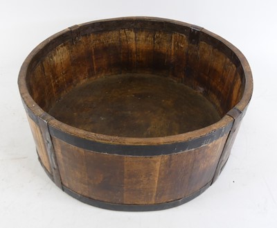 Lot 142 - A coopered beech circular jardiniere, dia.31cm