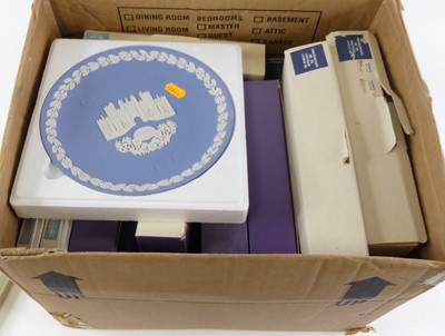 Lot 87 - A collection of Wedgwood Christmas Decade...