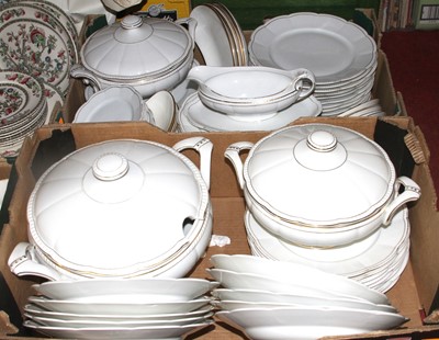 Lot 170 - A Krautleheim Bararian porcelain dinner...