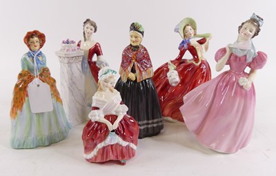 Lot 122 - Two Lawton pottery figures, Grandma and Nan,...