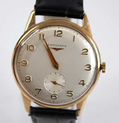 Lot 2406 - A gent's Longines 9ct gold cased wristwatch,...