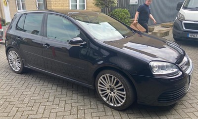 Lot 4017 - A 2007 Volkswagen Golf R32 S-A five-door...