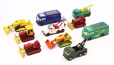Lot 1708 - A Matchbox group of ten loose and playworn...