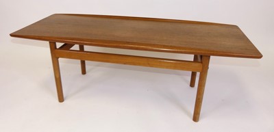 Lot 354 - Grete Jalk (1920-2006) for Poul Jeppesen - a...
