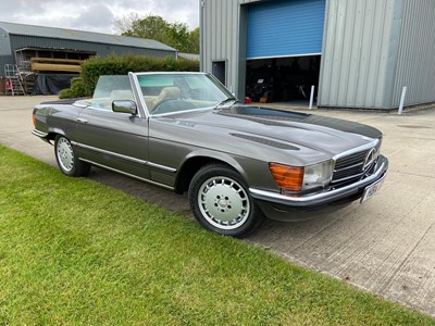 Lot 4014 - A 1983 Mercedes 500SL automatic convertible...