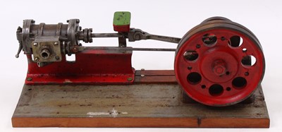 Lot 27 - A scratch-built horizontal mill engine,...