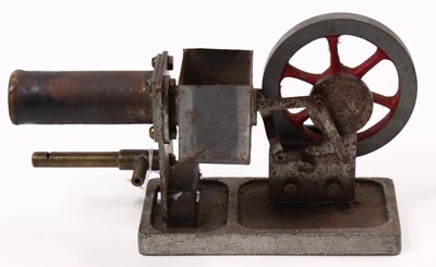 Lot 44 - Horizontal scratch-built hot air engine,...