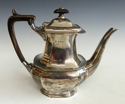 Lot 147 - An Art Deco style silver five-piece tea and...