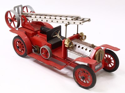 Lot 4 - Mamod FE1 Fire Engine, of usual specification,...