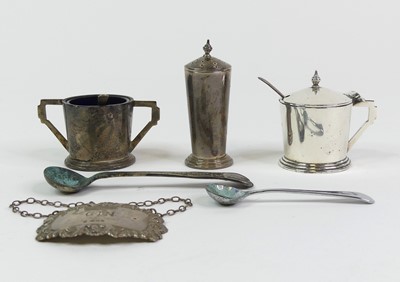 Lot 316 - A George VI silver three piece cruet,...