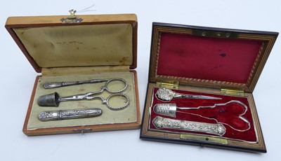 Lot 459 - A late 19th/early 20th century lady's white...
