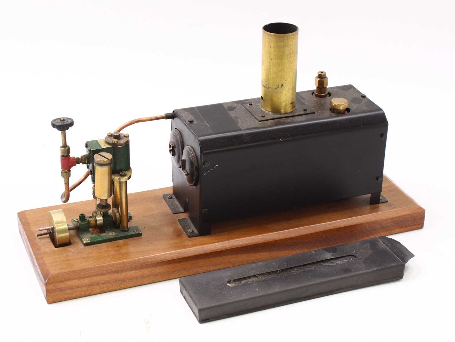 Lot 26 - A Basset Lowke Eclipse steam plant, for a...