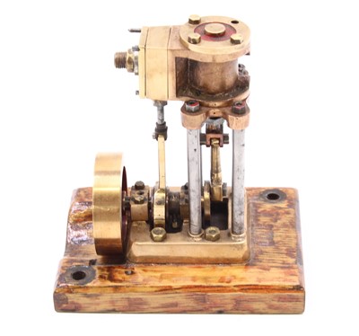 Lot 35 - A scratchbuilt miniature stationary vertical...