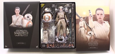 Lot 1740 - A Hot Toys 1/6 scale action figure of a No....