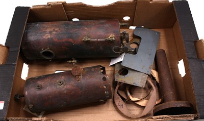 Lot 66 - One tray containing two vertical live steam...