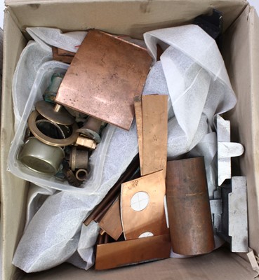 Lot 31 - Two boxes containing a quantity of 3½" gauge...