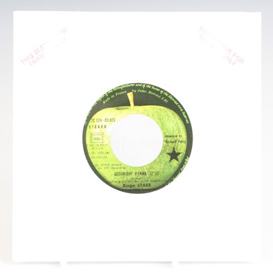 Lot 578 - Ringo Starr - Goodnight Vienna, Apple C...