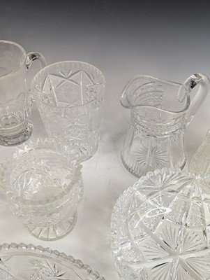 Lot 2082 - A collection of crystal glassware, 19th...