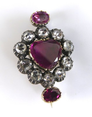 Lot 2260 - A George III ruby and diamond cluster brooch,...