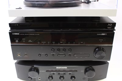 Lot 601 - A collection of audio / visual equipment,...