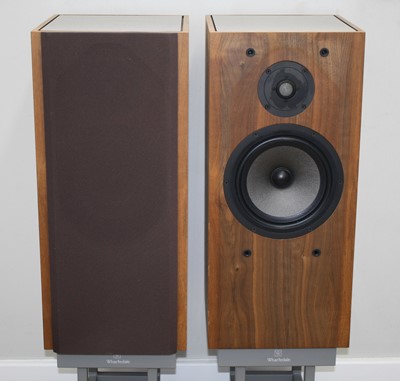 Lot 624 - A pair of Wharfedale Coleridge & Harewood 'C'...
