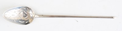 Lot 2099 - An 18th century silver mote spoon, having...