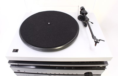 Lot 609 - A Neostar Electronics professional belt drive...